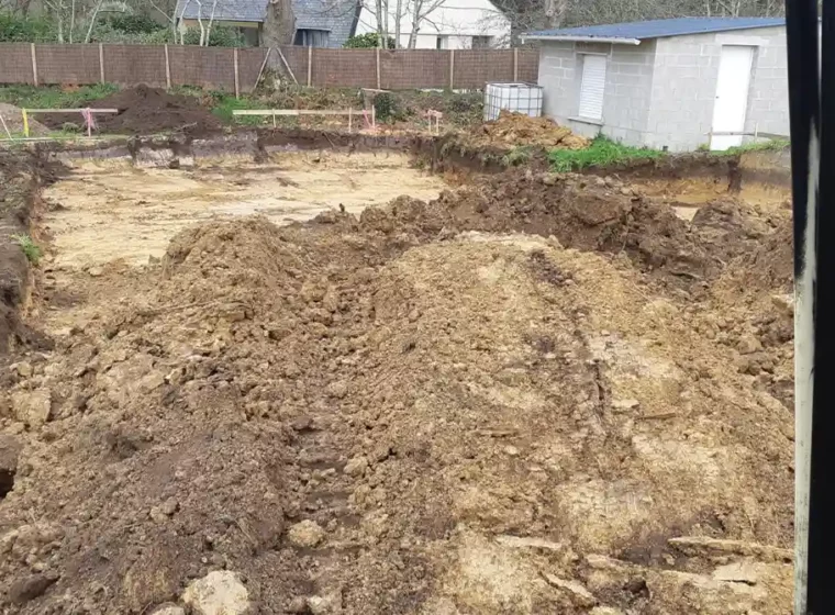 Alto TP, votre expert en terrassement et assainissement dans le Finistère, vous explique tout sur le terrassement.