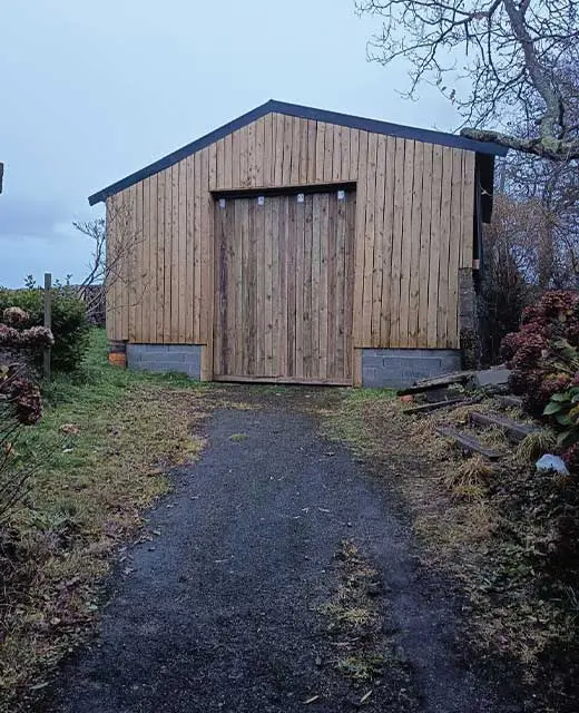 Alto TP : construction d'un hangar bois situé à Kerlaz (29)