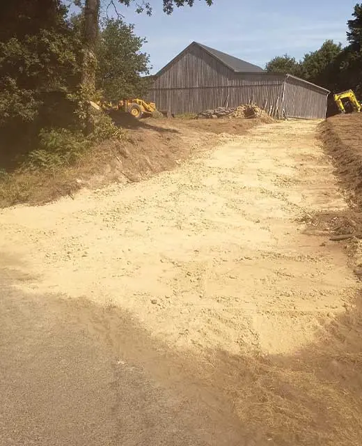 chantier de terrassement réalisé par Alto TP à Guengat
